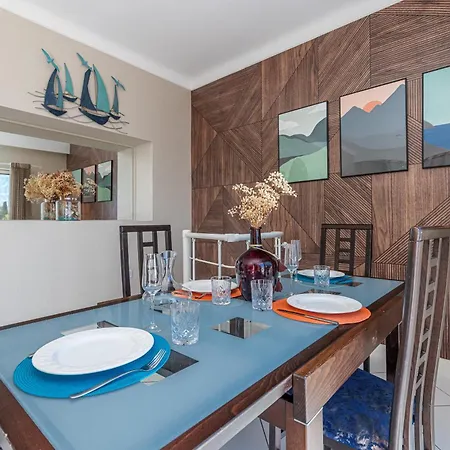 Villa Crug Hywel -
